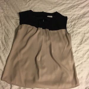 *LAST CHANCE* New York and Co Black and Tan top